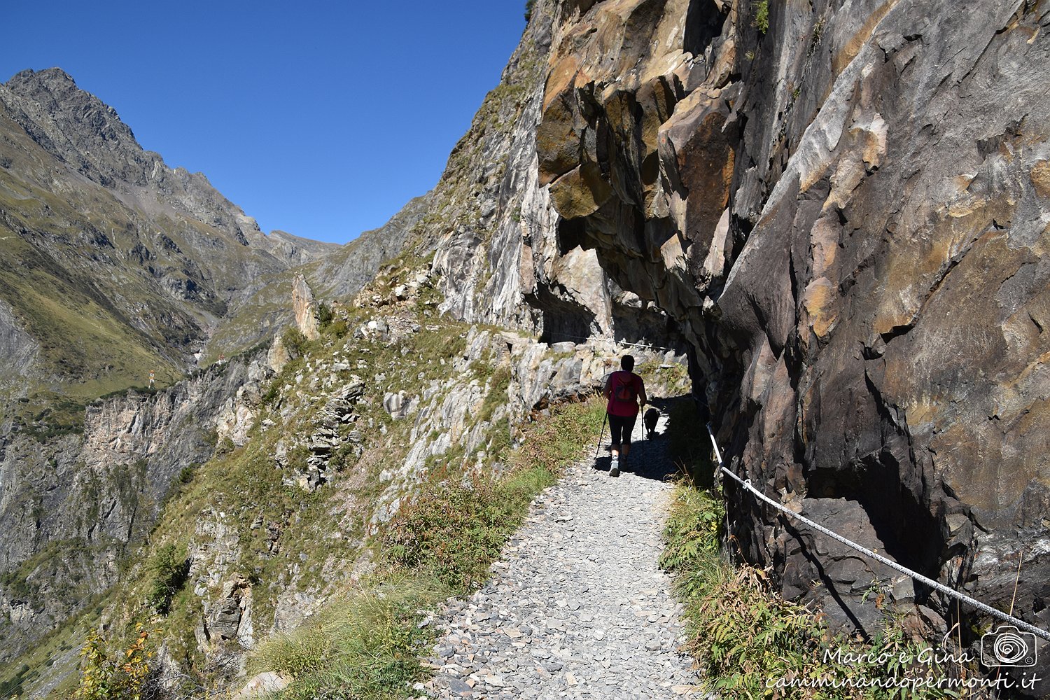 028 Valbondione - Rifugio Curò - Rifugio Barbellino.JPG